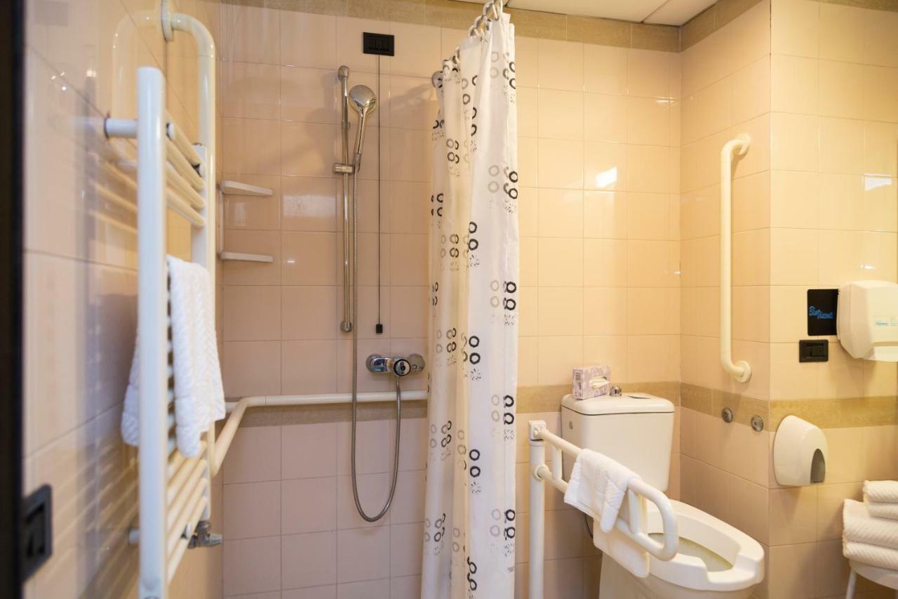 Ih Hotels Milano Blu Visconti Trezzano sul Naviglio Exterior foto